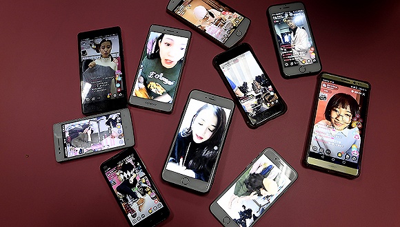 網紅電商卡位戰：網紅、創業者、平臺分蛋糕